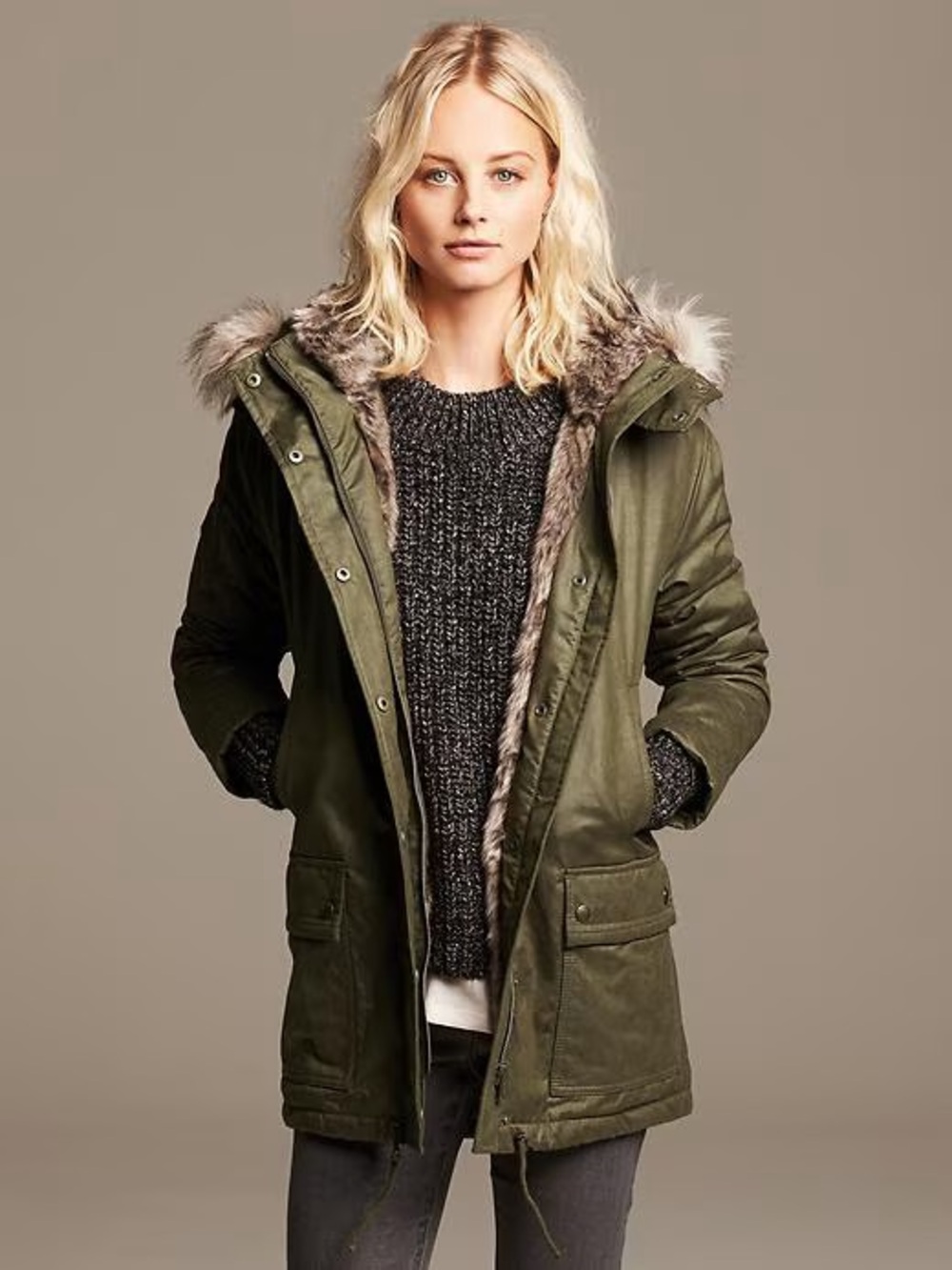 Banana Republic Olive Faux-Fur Trim Parka Size XS Like New